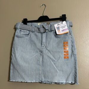 Seven7 Skirt Sz8 Pinstripe Belted Pockets Frill Hem Casual Feminine Denim